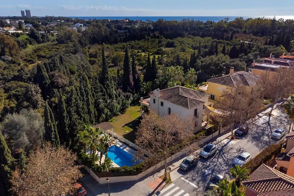 Luxury 6 Bedroom Villa, Marbella Villa