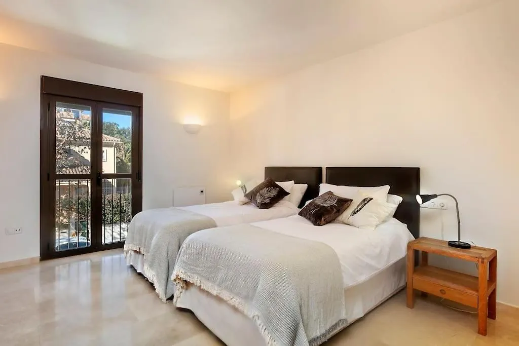 Villa Luxury 6 Bedroom Villa, Marbella Spain