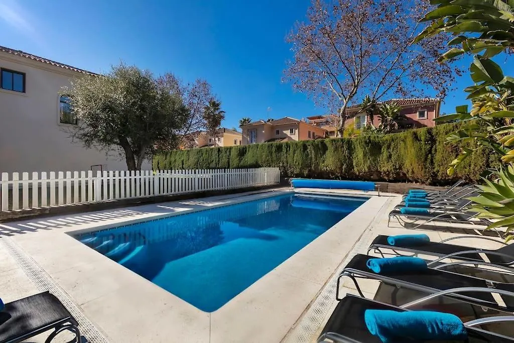 Luxury 6 Bedroom Villa, Marbella 0*,
