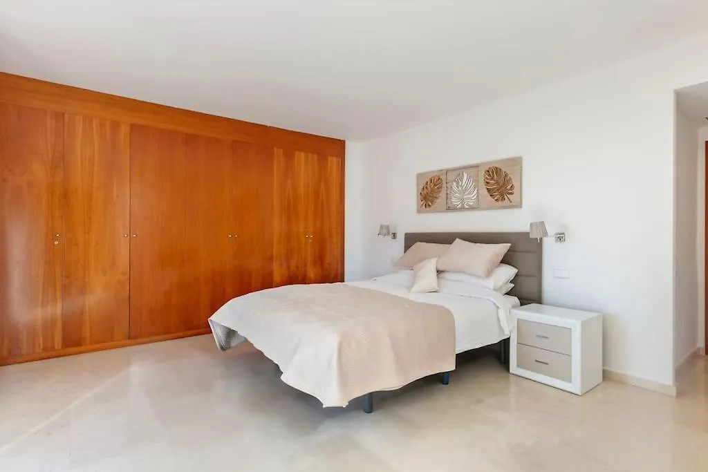 Villa Luxury 6 Bedroom Villa, Marbella